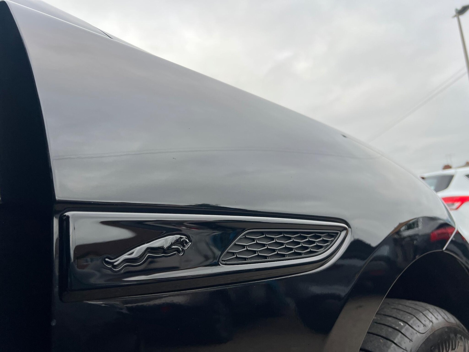 Used Jaguar F-Pace 2024 for sale - 76270050: Photo 13