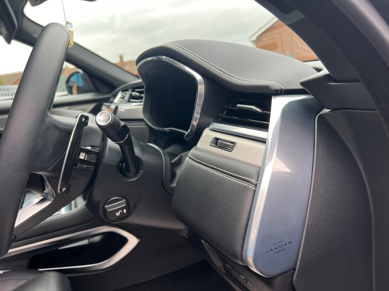 Used Jaguar F-Pace 2024 for sale - 76270050: Photo 31