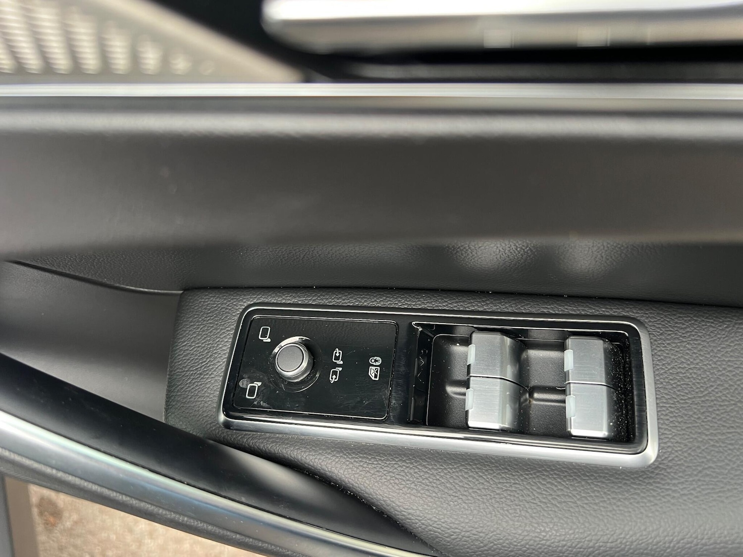 Used Jaguar F-Pace 2024 for sale - 76270050: Photo 34