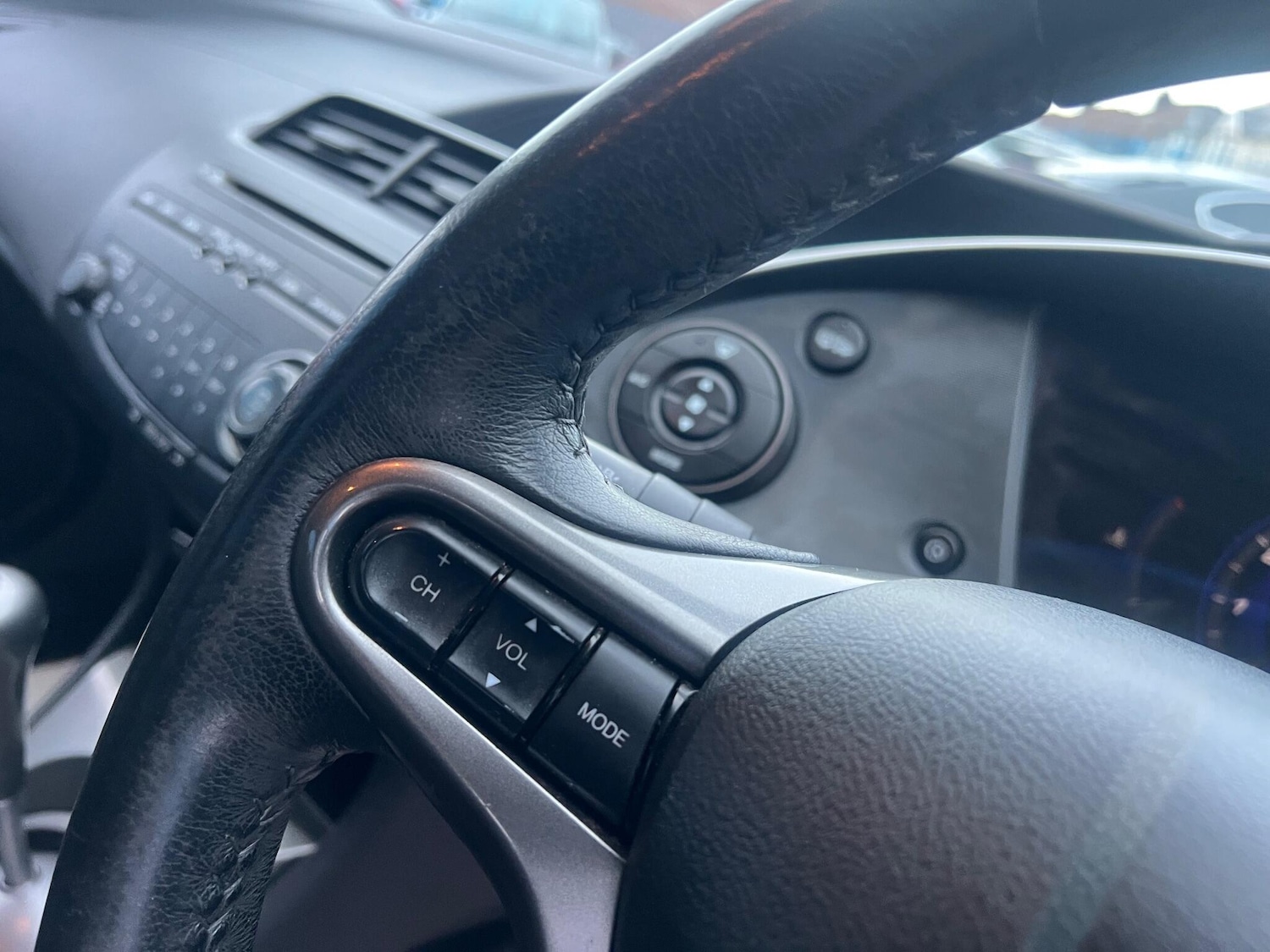 Used Honda Civic 2011 for sale - 77386251: Photo 14