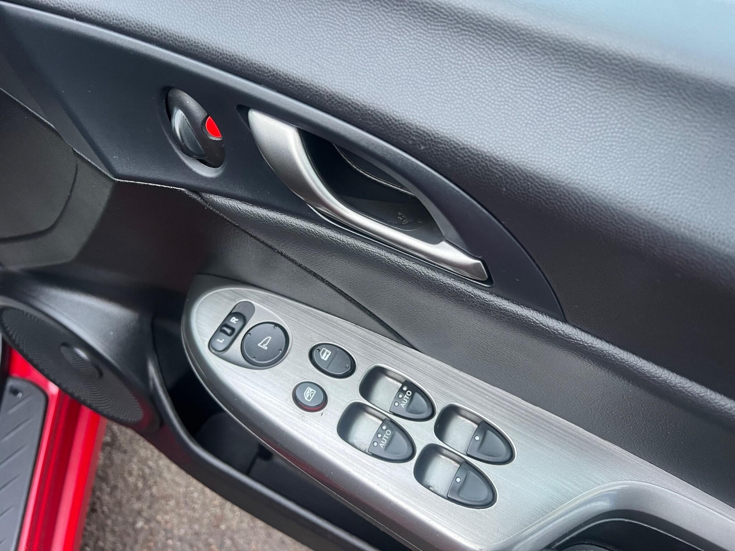 Used Honda Civic 2011 for sale - 77386251: Photo 16