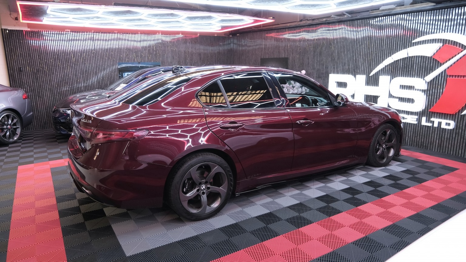 Used Alfa Romeo Giulia 2018 for sale - 77766459: Photo 11