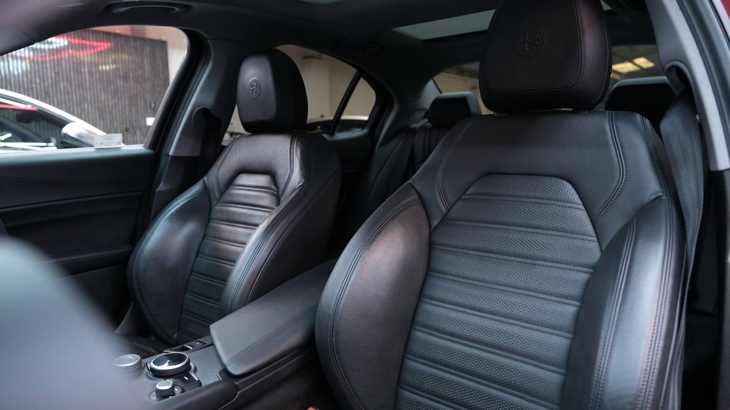 Used Alfa Romeo Giulia 2018 for sale - 77766459: Photo 42