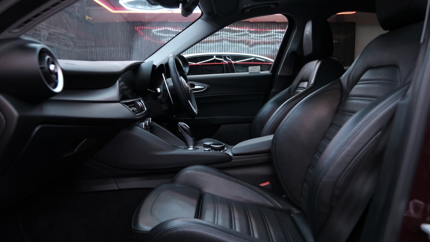 Used Alfa Romeo Giulia 2018 for sale - 77766459: Photo 43