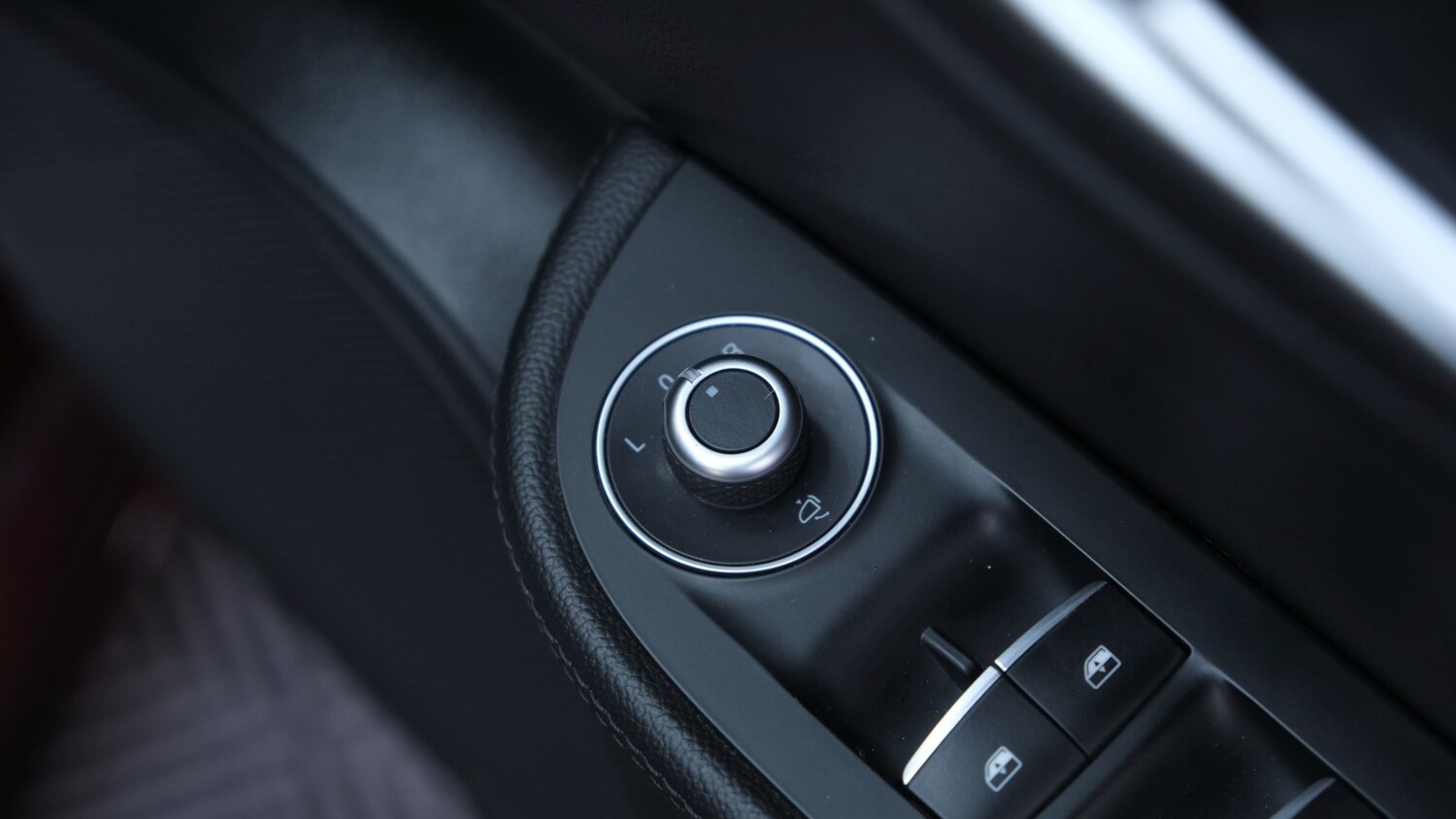 Used Alfa Romeo Giulia 2018 for sale - 77766459: Photo 50