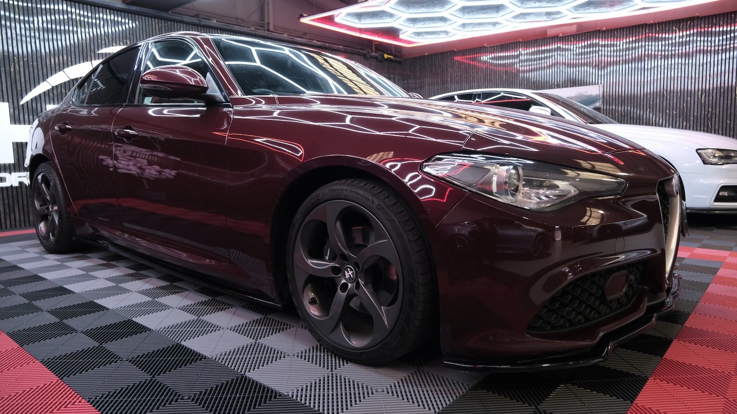 Used Alfa Romeo Giulia 2018 for sale - 77766459: Photo 8