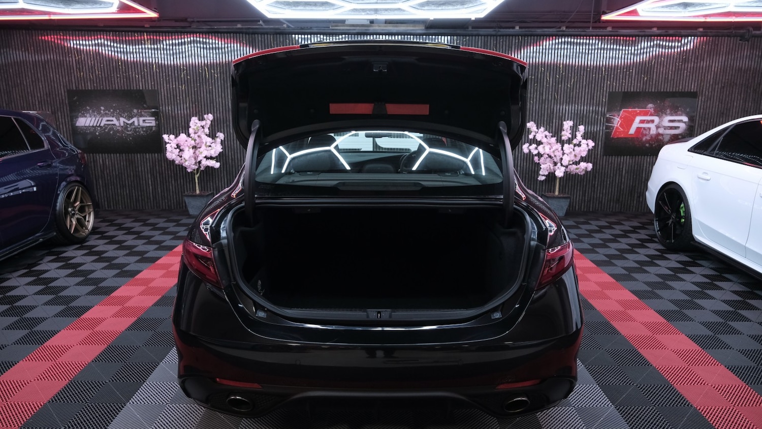 Used Alfa Romeo Giulia 2018 for sale - 77766378: Photo 16