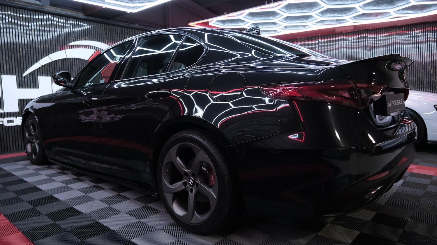 Used Alfa Romeo Giulia 2018 for sale - 77766378: Photo 17