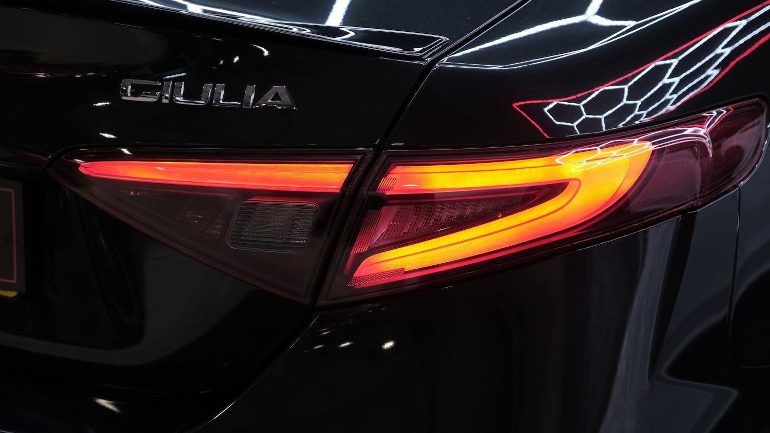 Used Alfa Romeo Giulia 2018 for sale - 77766378: Photo 31