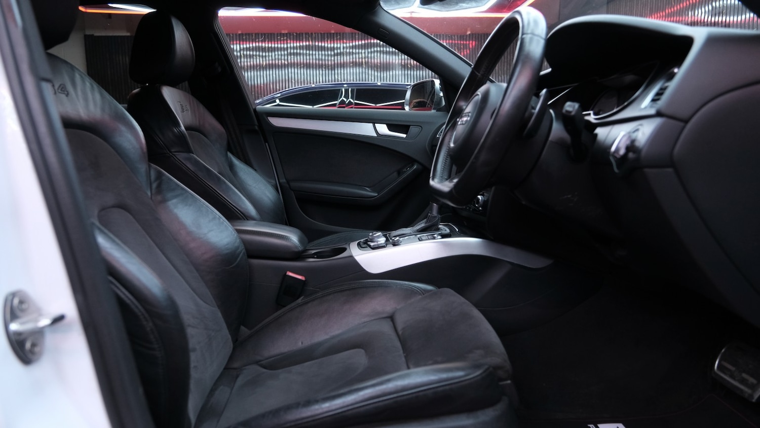 Used Audi A4 2014 for sale - 77766441: Photo 51