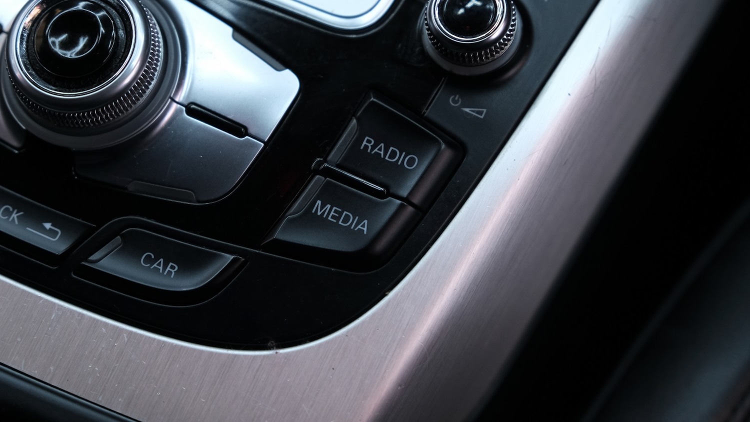 Used Audi A4 2014 for sale - 77766441: Photo 65