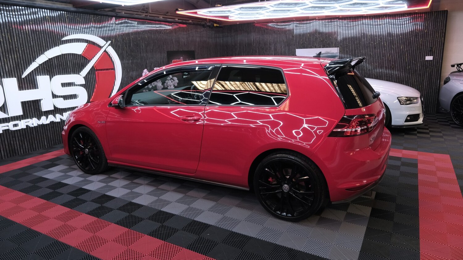 Used Volkswagen Golf 2014 for sale - 77754970: Photo 18