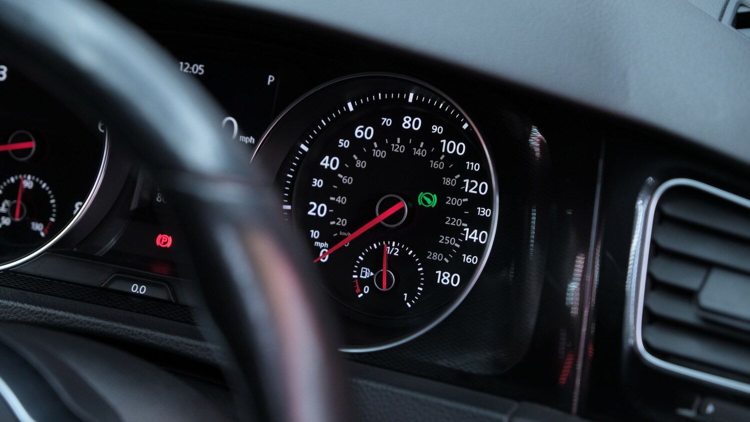 Used Volkswagen Golf 2014 for sale - 77754970: Photo 49