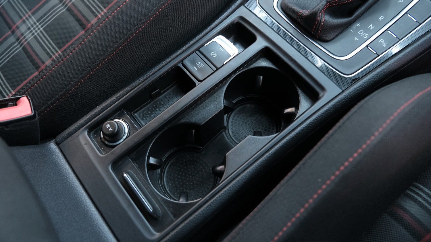 Used Volkswagen Golf 2014 for sale - 77754970: Photo 56