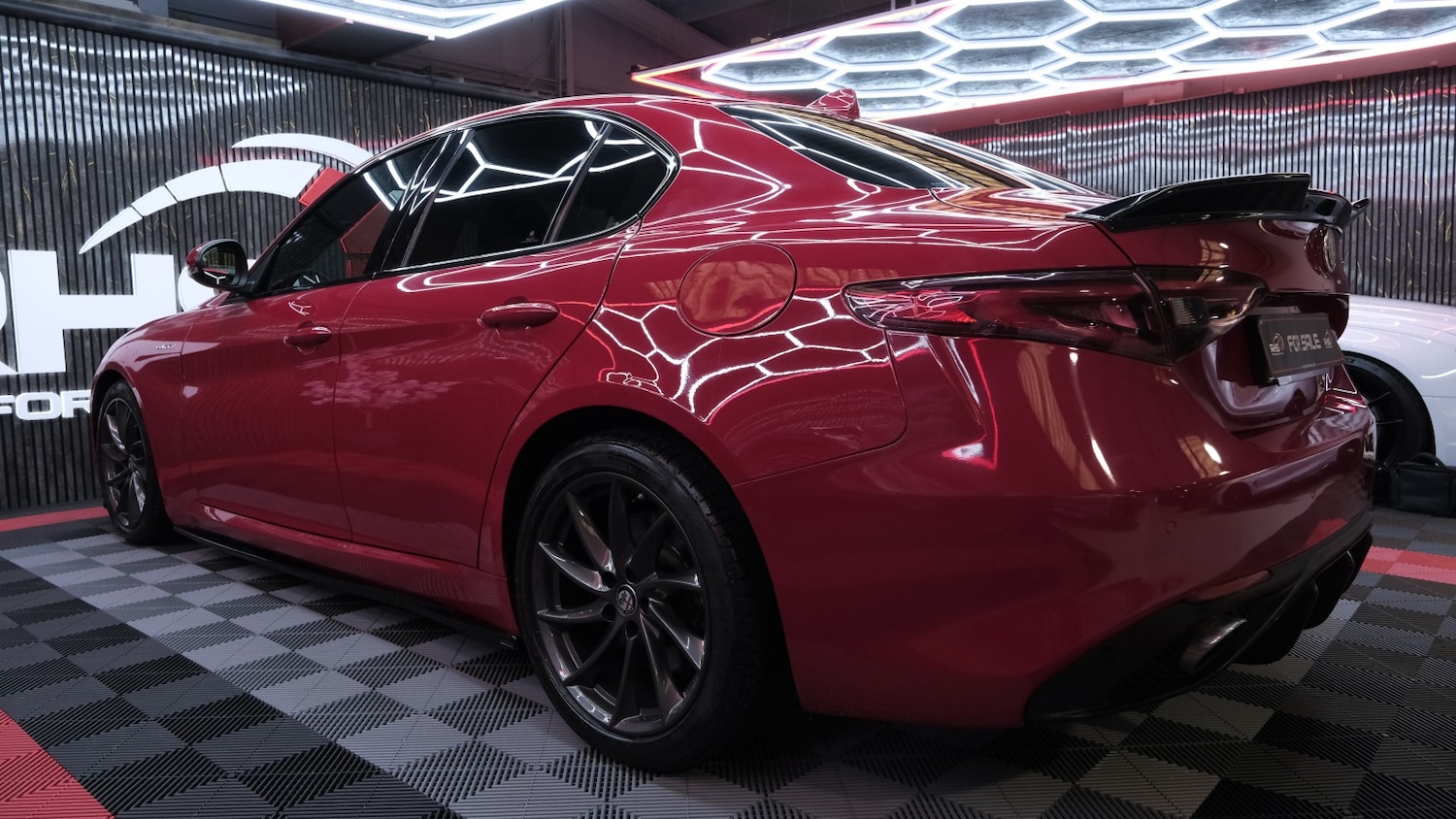 Used Alfa Romeo Giulia 2018 for sale - 77766364: Photo 11