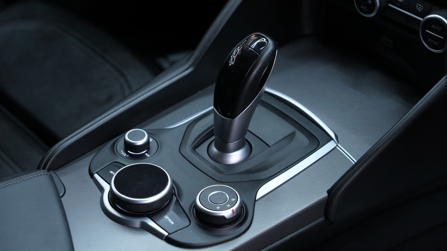 Used Alfa Romeo Giulia 2018 for sale - 77766364: Photo 52