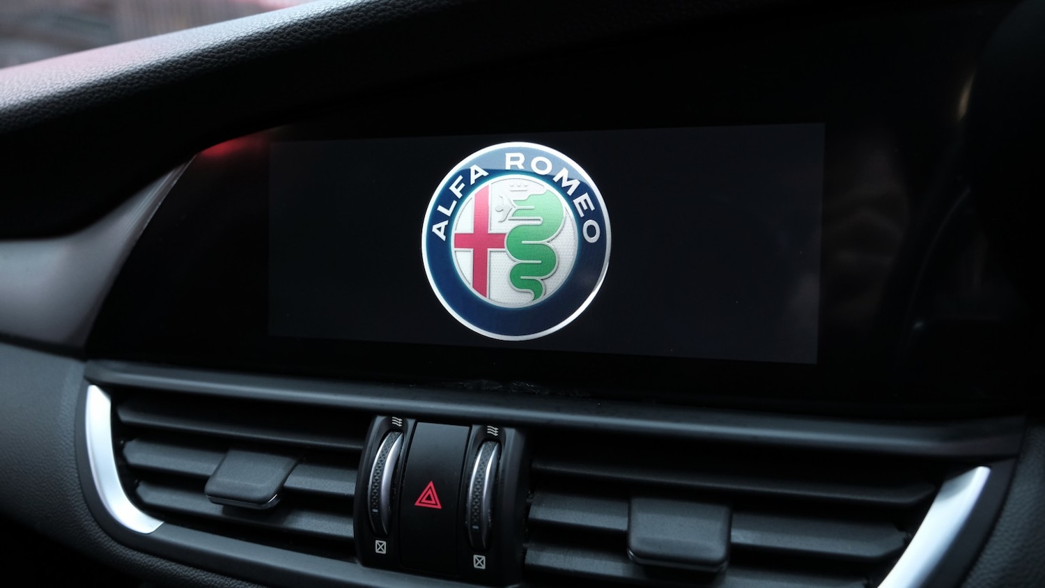 Used Alfa Romeo Giulia 2018 for sale - 77766364: Photo 66