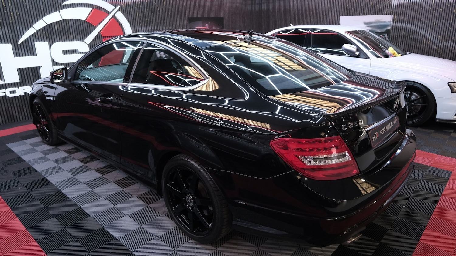 Used Mercedes-Benz C Class 2014 for sale - 77766314: Photo 17