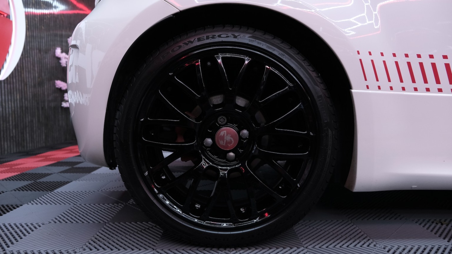 Used Abarth 500 2016 for sale - 77766397: Photo 23