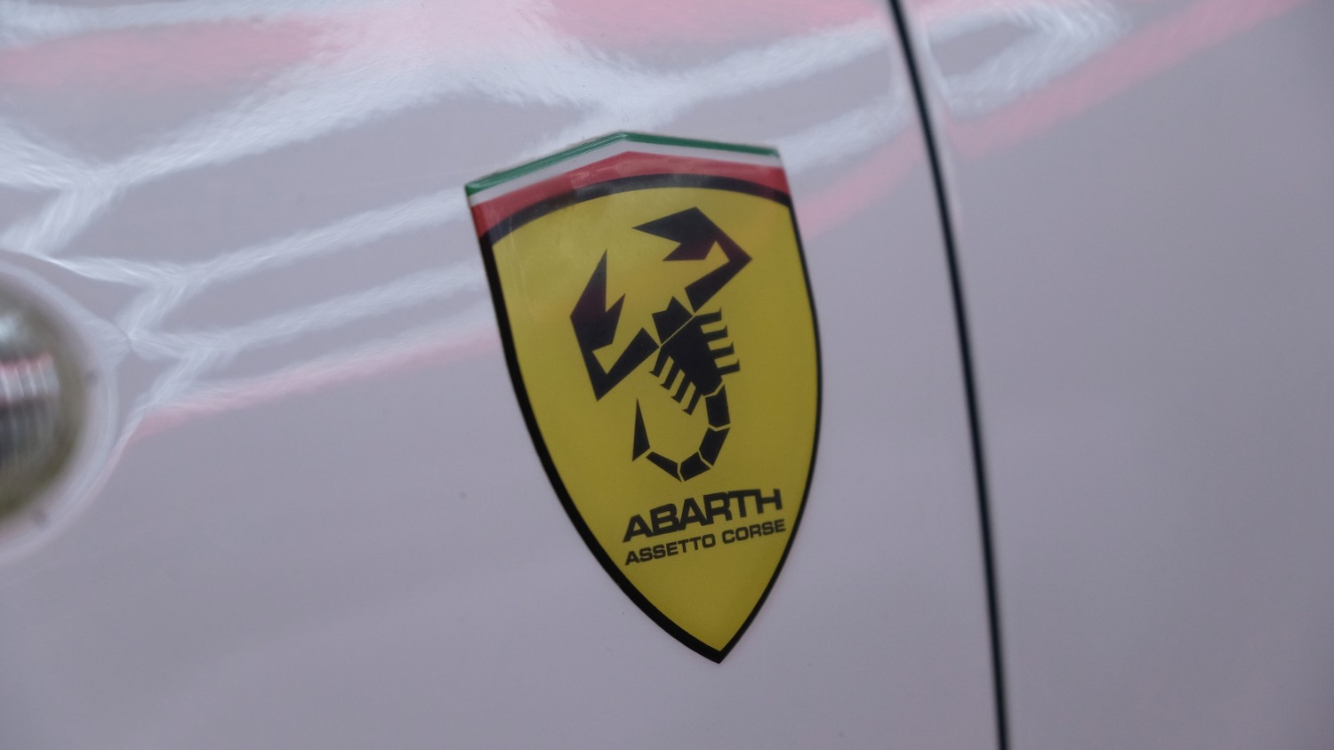 Used Abarth 500 2016 for sale - 77766397: Photo 29