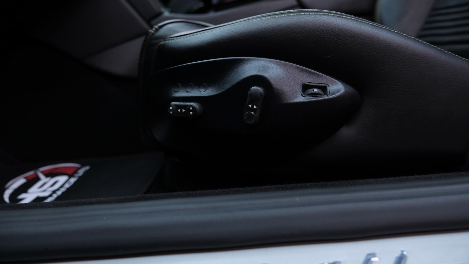 Used Maserati Granturismo 2011 for sale - 77766404: Photo 48