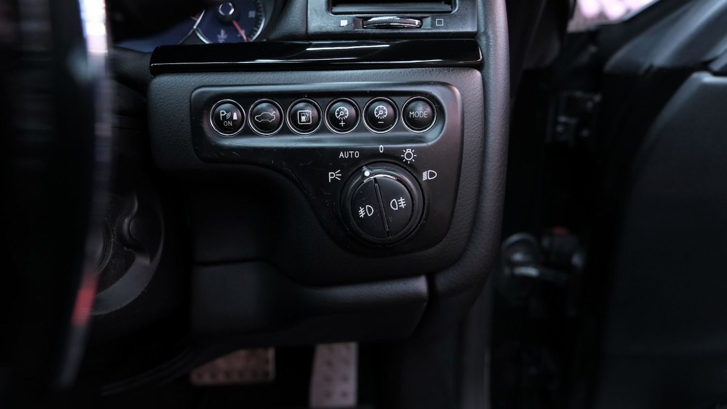 Used Maserati Granturismo 2011 for sale - 77766404: Photo 50