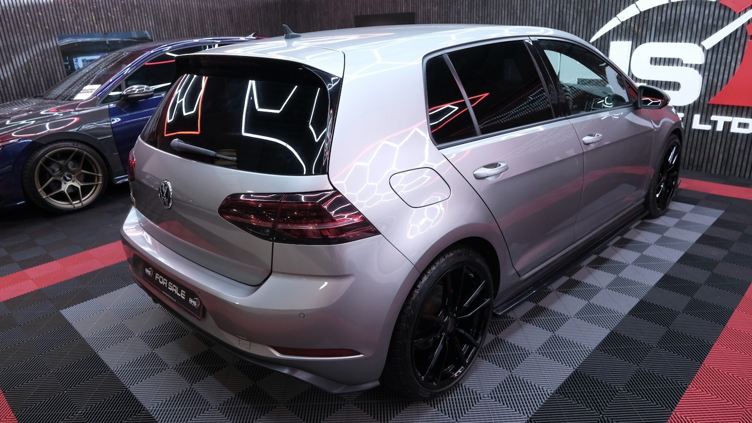 Used Volkswagen Golf 2018 for sale - 77766497: Photo 10