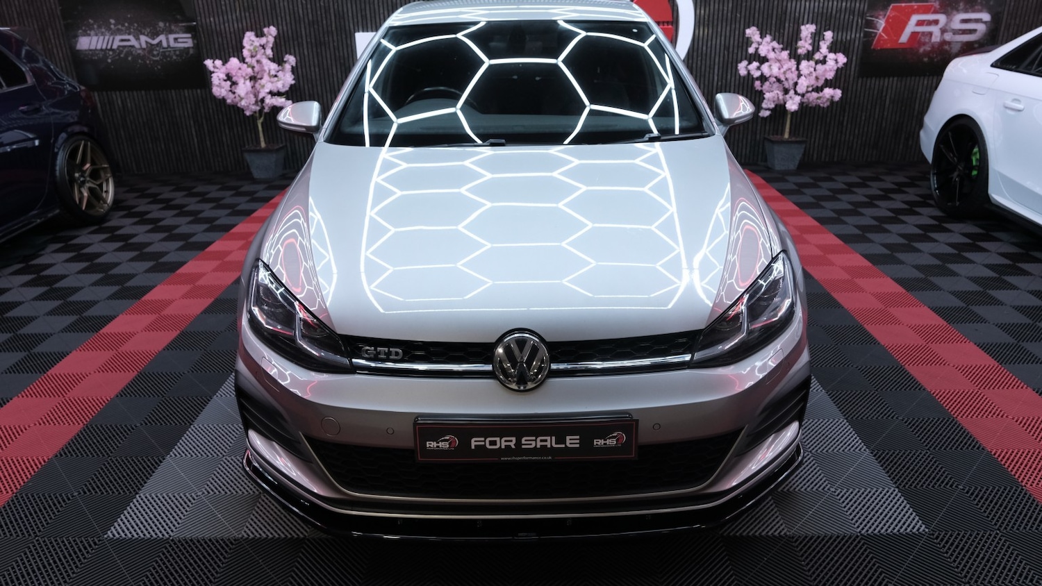 Used Volkswagen Golf 2018 for sale - 77766497: Photo 2