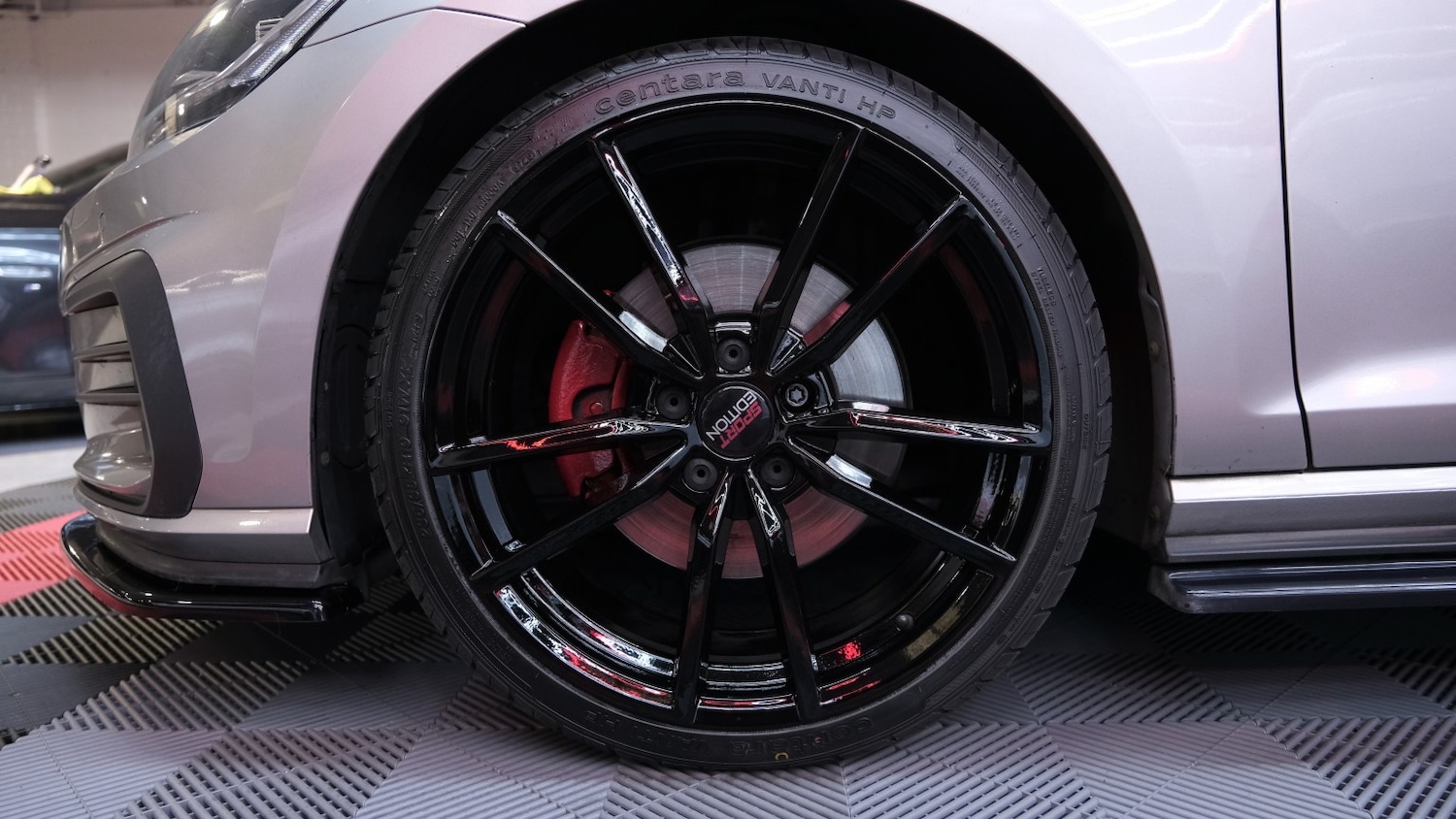 Used Volkswagen Golf 2018 for sale - 77766497: Photo 24