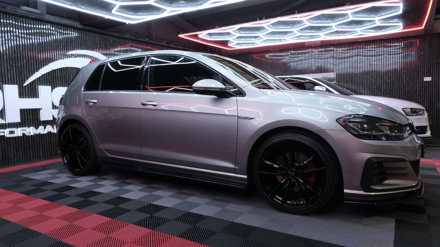 Used Volkswagen Golf 2018 for sale - 77766497: Photo 3