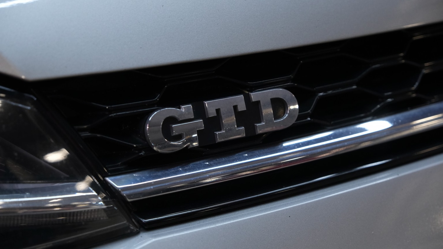 Used Volkswagen Golf 2018 for sale - 77766497: Photo 30