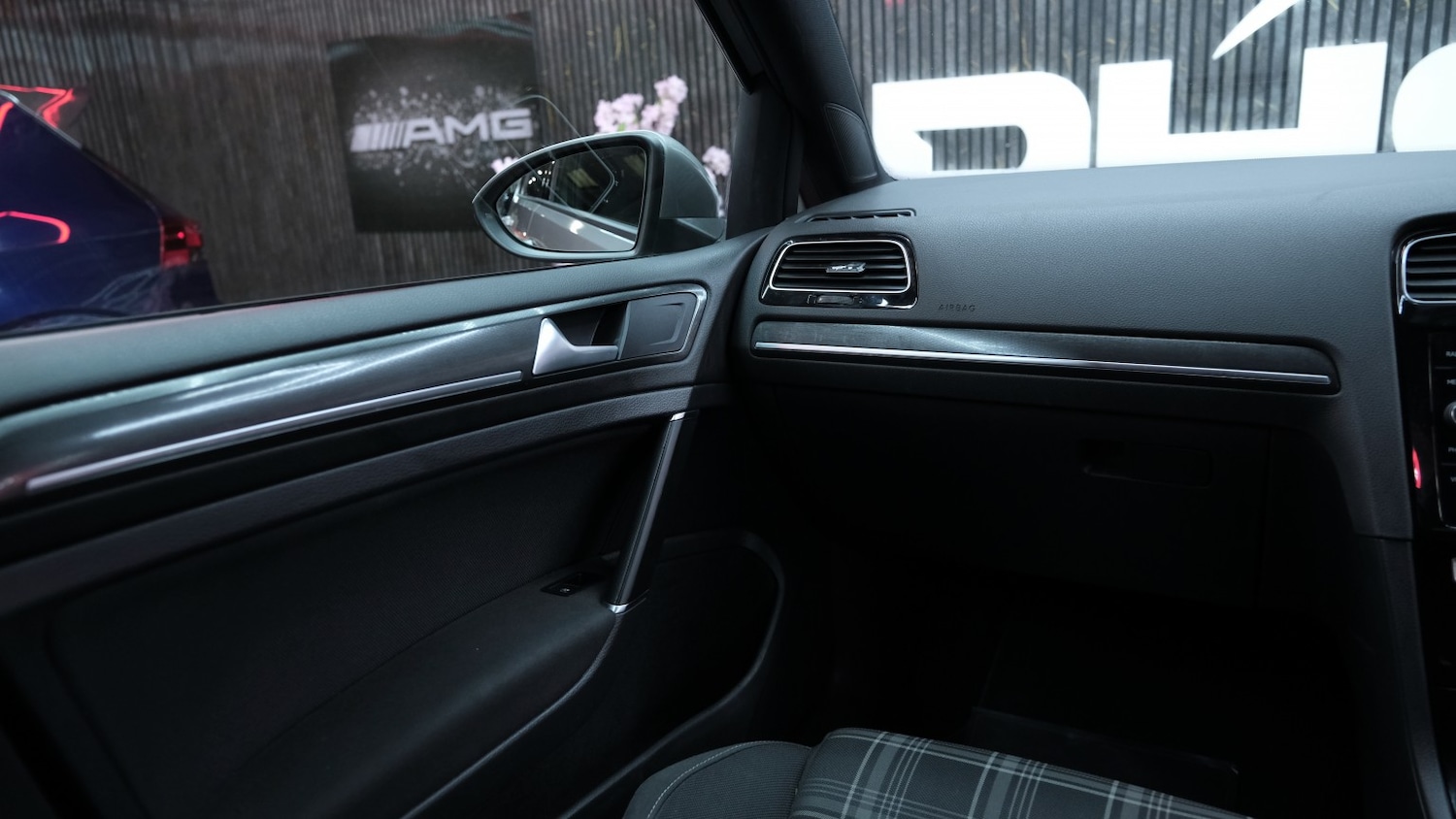 Used Volkswagen Golf 2018 for sale - 77766497: Photo 38