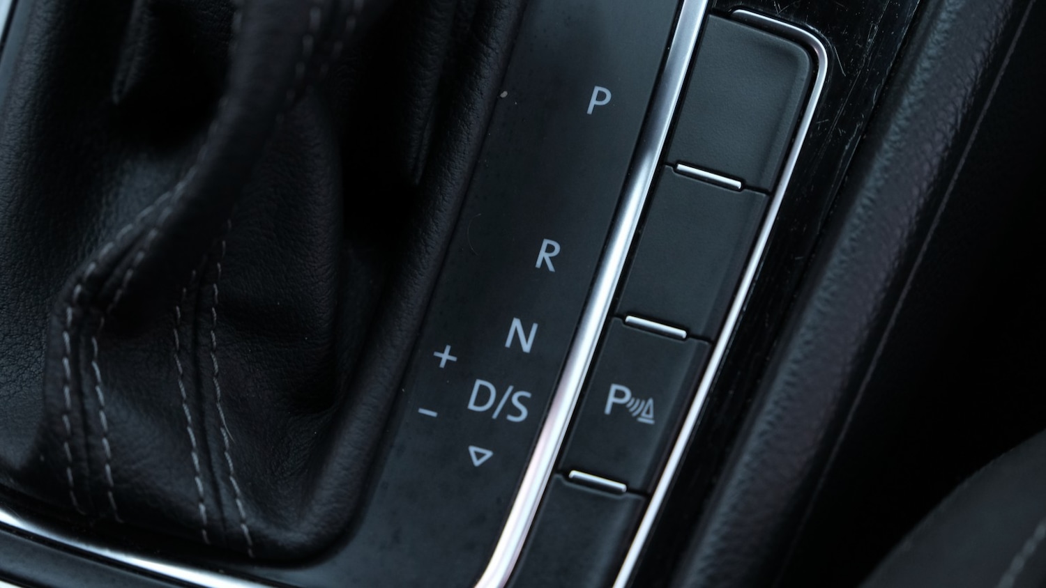 Used Volkswagen Golf 2018 for sale - 77766497: Photo 56