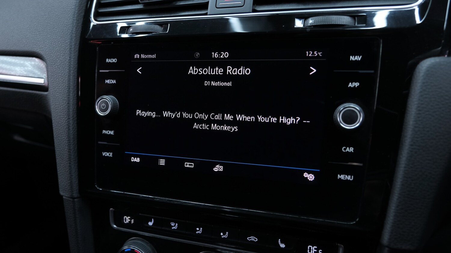 Used Volkswagen Golf 2018 for sale - 77766497: Photo 60