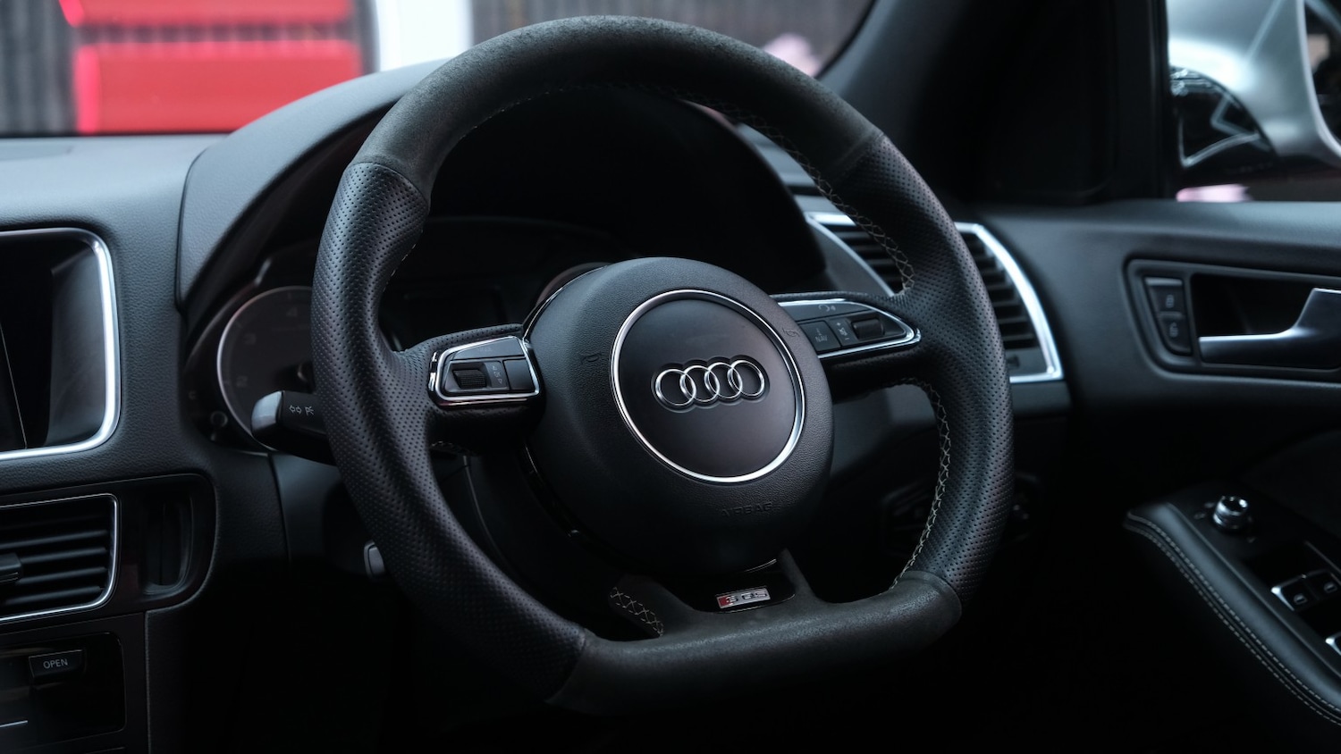 Used Audi Q5 2015 for sale - 77766413: Photo 46