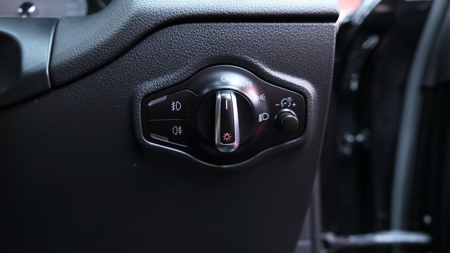 Used Audi Q5 2015 for sale - 77766413: Photo 59