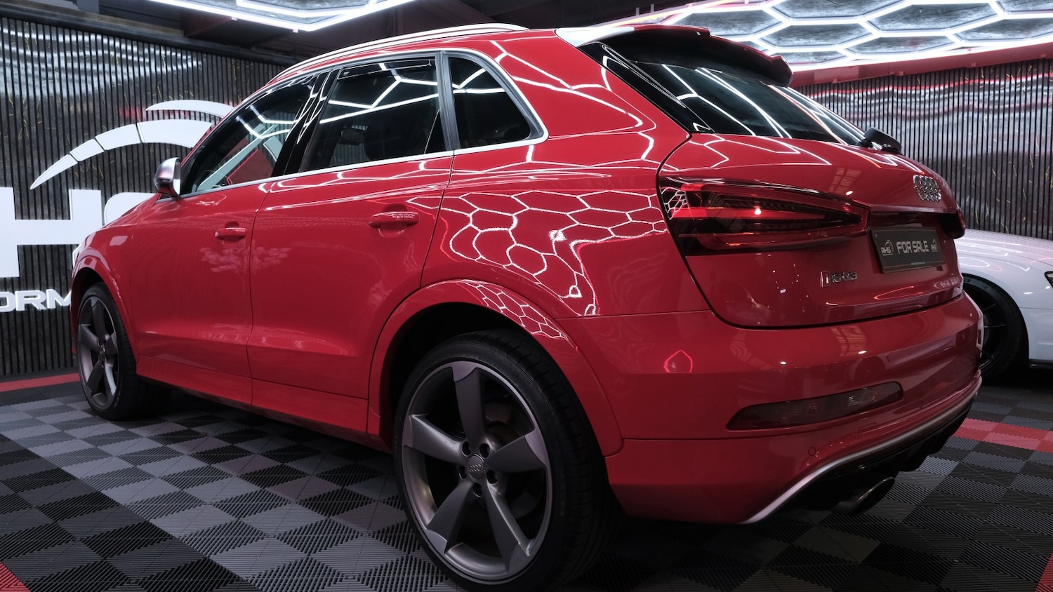 Used Audi RS Q3 2014 for sale - 77766539: Photo 13