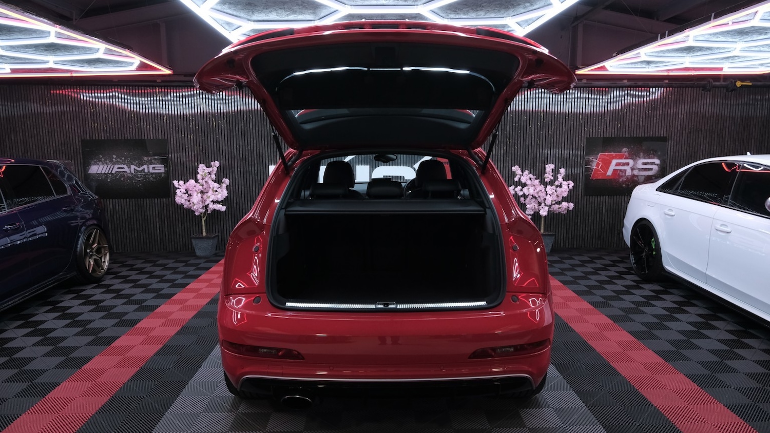 Used Audi RS Q3 2014 for sale - 77766539: Photo 16