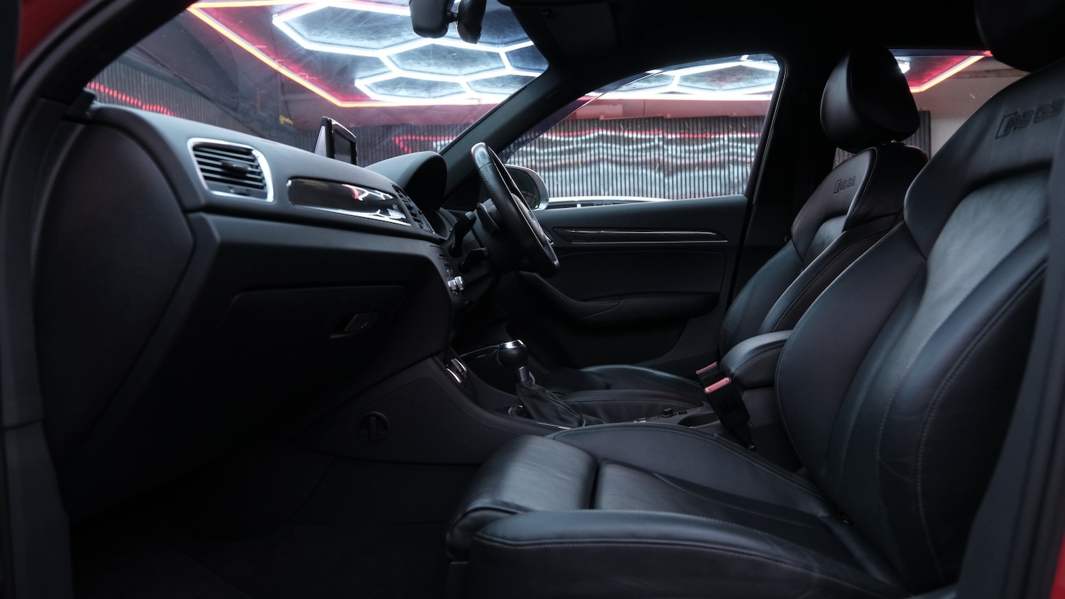 Used Audi RS Q3 2014 for sale - 77766539: Photo 44