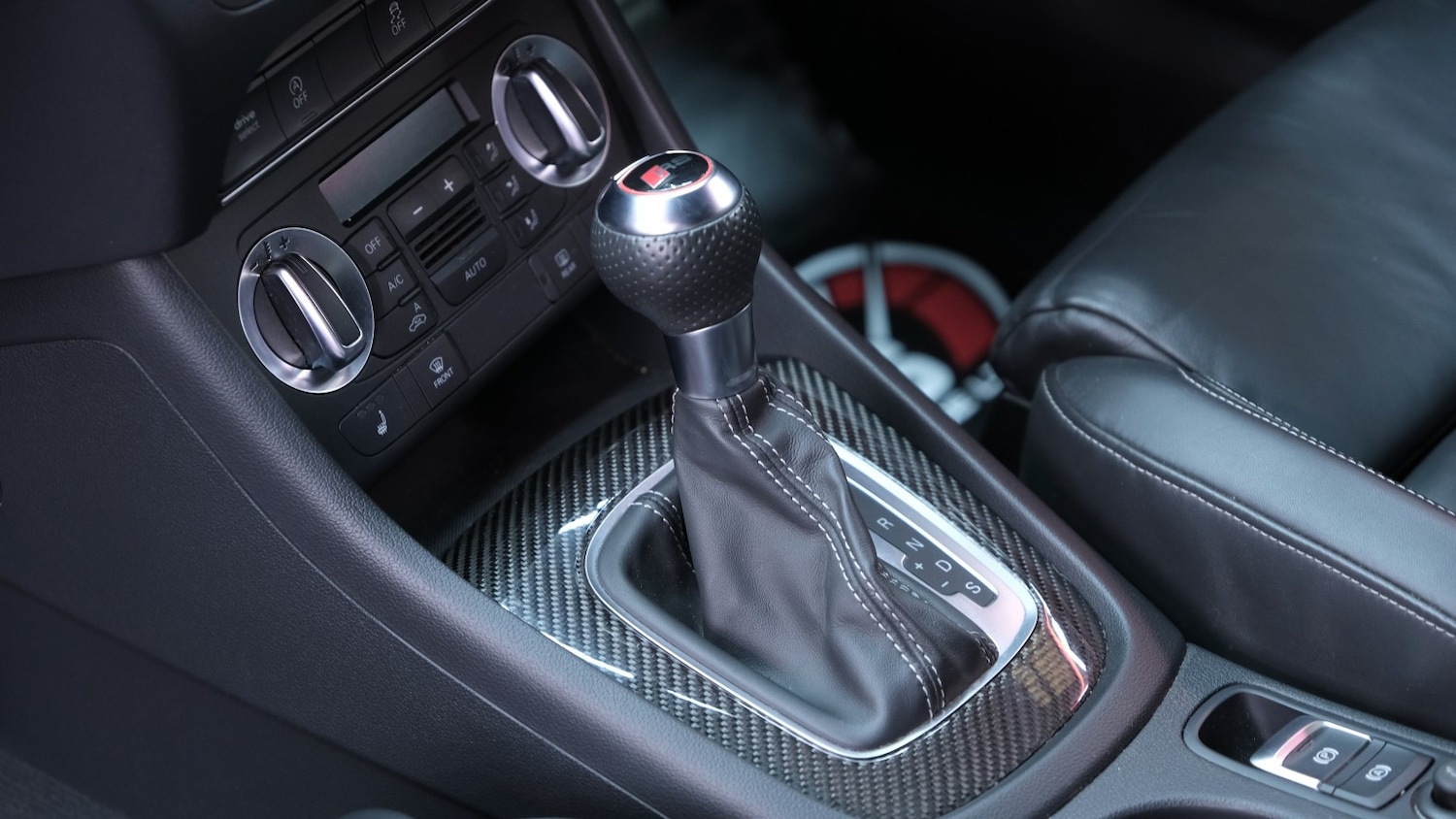 Used Audi RS Q3 2014 for sale - 77766539: Photo 49