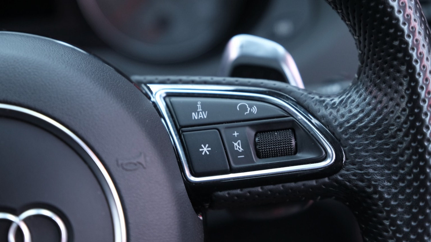 Used Audi RS Q3 2014 for sale - 77766539: Photo 54