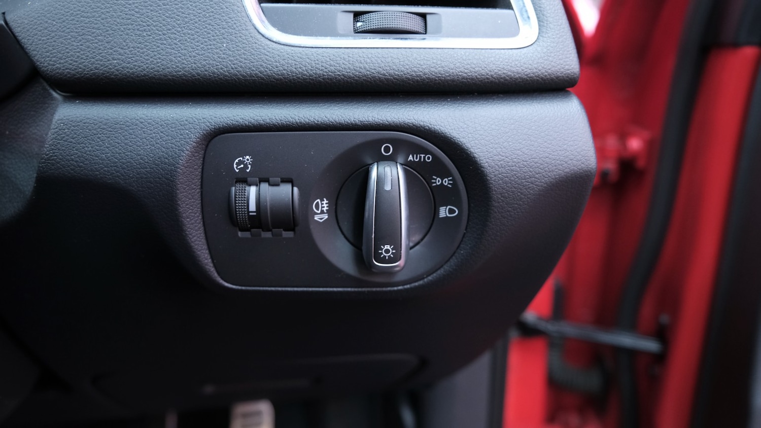 Used Audi RS Q3 2014 for sale - 77766539: Photo 65