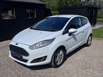 Used Ford Fiesta 2017 for sale - 79249272: Photo