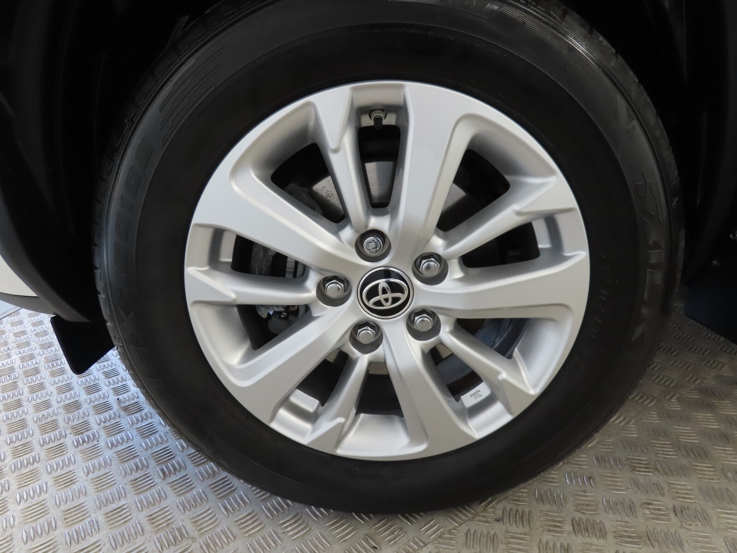 Used Toyota Yaris Cross 2023 for sale - 76276609: Photo 13