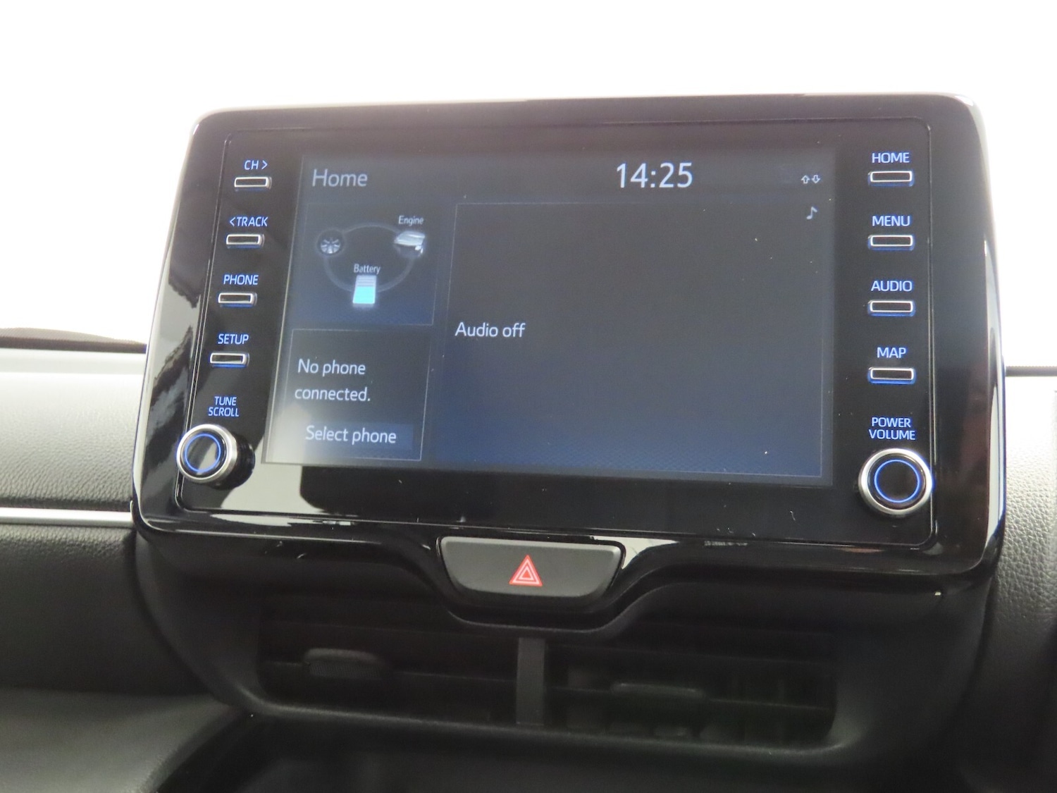 Used Toyota Yaris Cross 2023 for sale - 76276609: Photo 21