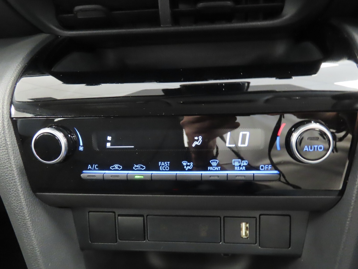 Used Toyota Yaris Cross 2023 for sale - 76276609: Photo 22