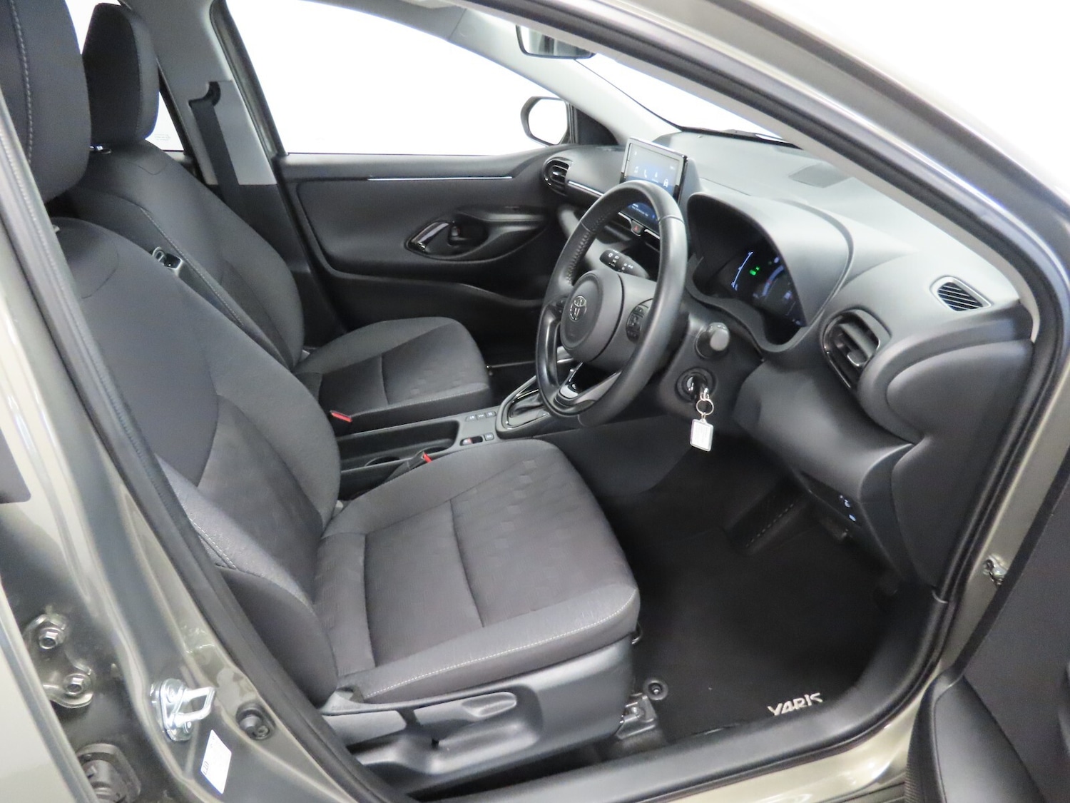 Used Toyota Yaris 2025 for sale - 76276176: Photo 15