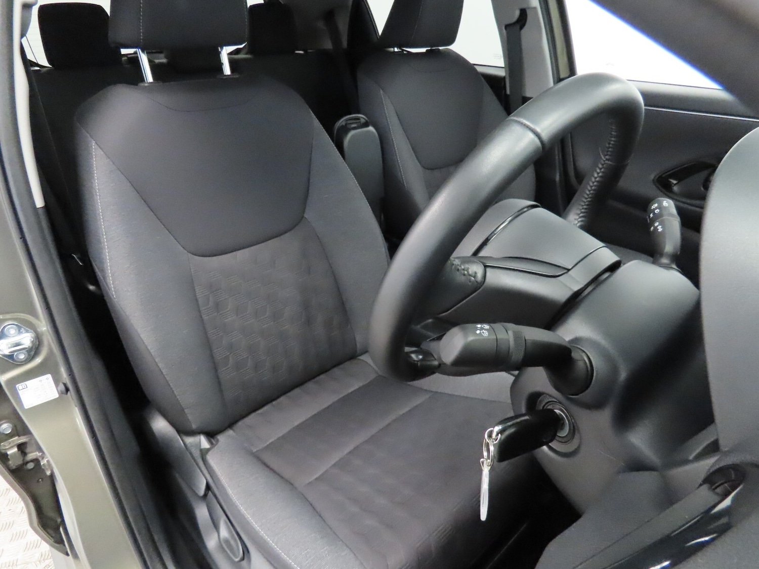 Used Toyota Yaris 2025 for sale - 76276176: Photo 16