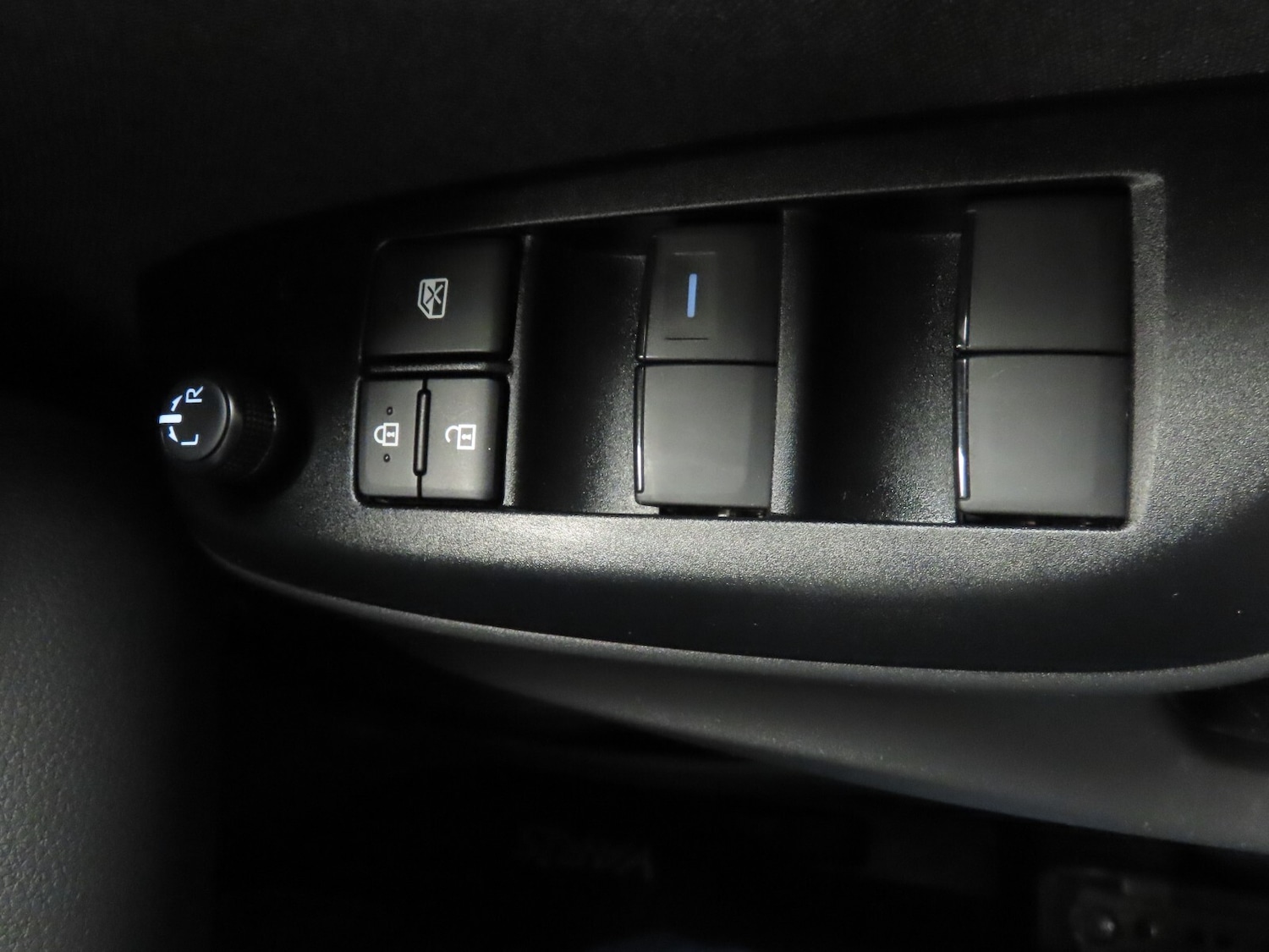 Used Toyota Yaris 2025 for sale - 76276176: Photo 29