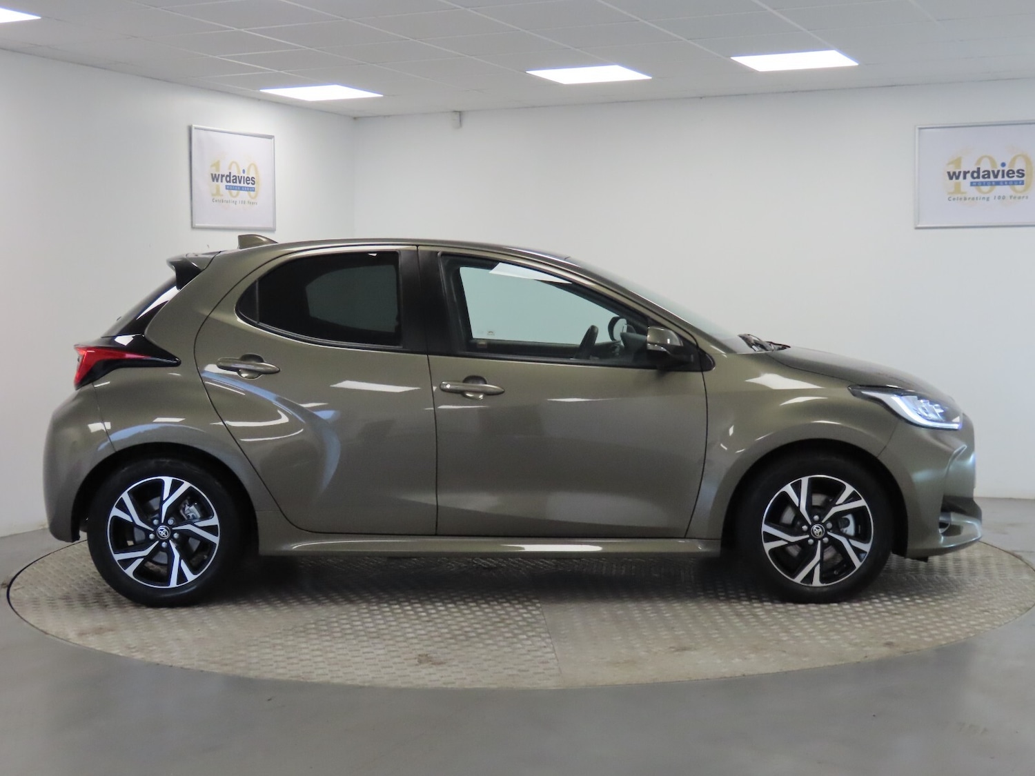 Used Toyota Yaris 2025 for sale - 76276176: Photo 8